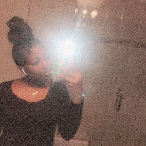 Meet your Posher, Destiny